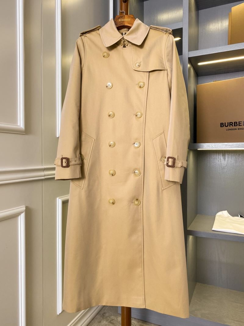 Burberry Outwear